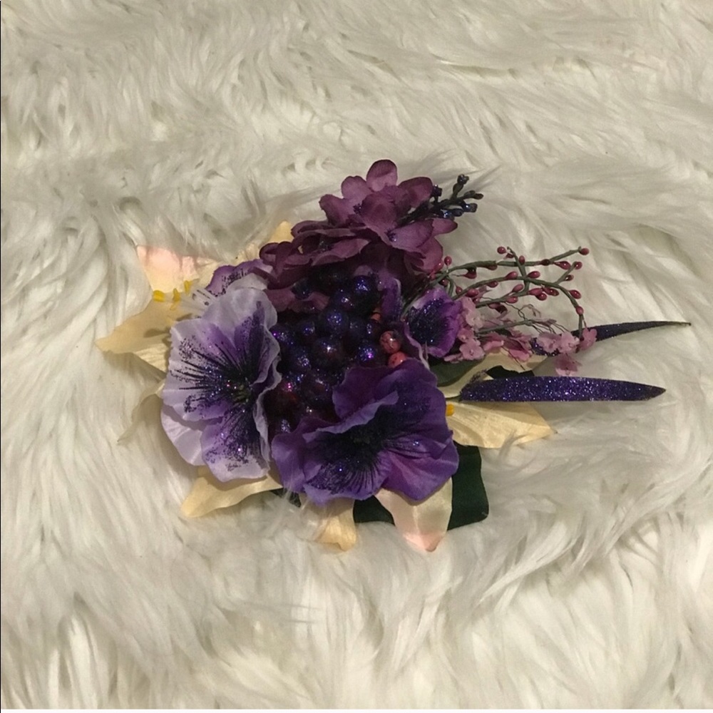 NicCoco Creations hair accessory